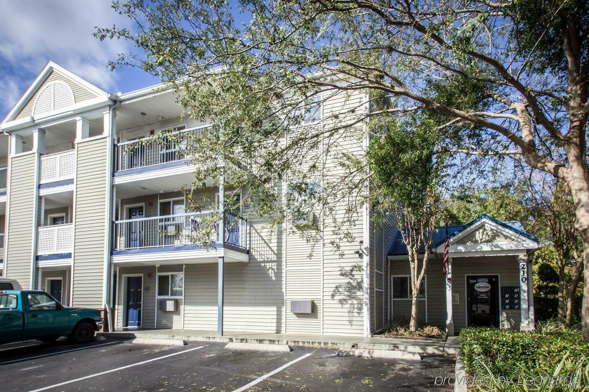 Hometowne Studios By Red Roof Orlando - Casselberry Exteriör bild